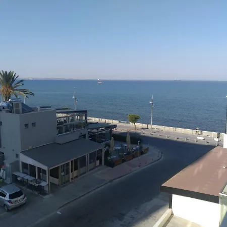 1 Bedroom Sea View Larnaca